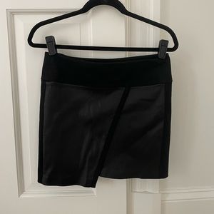 Black Leather Iro skirt Aysmmetrical. Great Condition